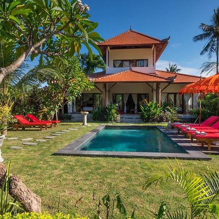 Villa Gayatri Hidden Oasis Amed  Exterior photo